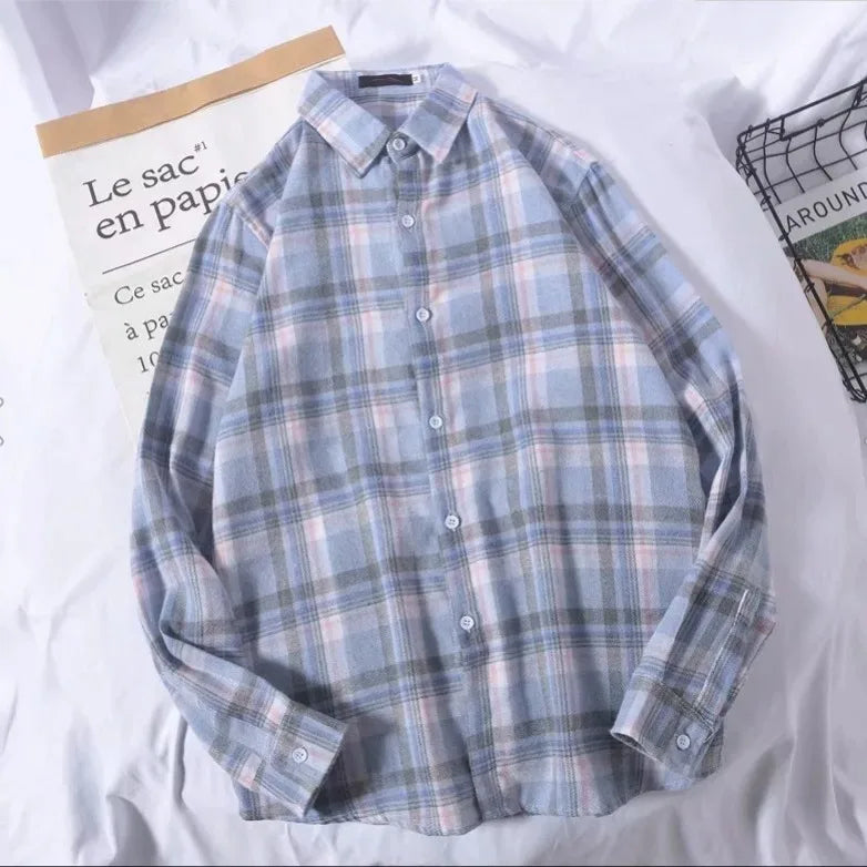 Découvrez un style intemporel avec la chemise parfaite.