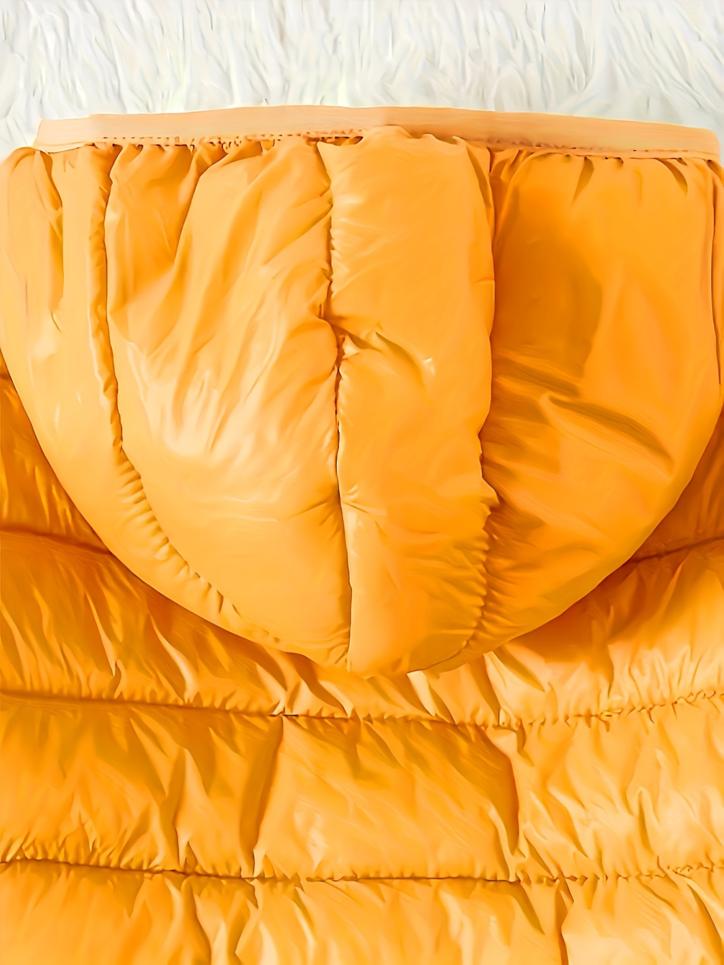 Classic boys' quilted jacket with hood, ideal for winter/autumn.