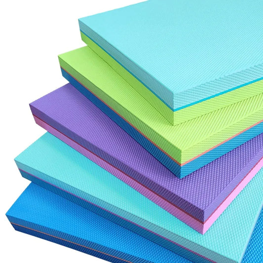 Tapis d'entraînement de fitness et d'exercice en TPE souple pour yoga et équilibre.